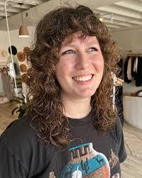 Kendra Burgess's Instagram, Twitter & Facebook