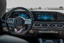 The gls's interior likely benefits from an upcoming maybach version of the gls that will crest. 2020 Mercedes Benz Gls Class Pictures 148 Photos Edmunds