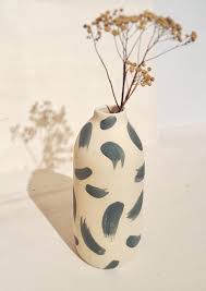 Bouteille Piece Unique Vase En Gres Beige A Motif Coups Etsy Vase Unique Vases Sandstone