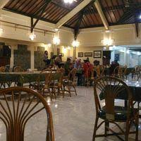 Rumah makan hidayah, kabupaten bondowoso. Rumah Makan Lestari Asian Restaurant Bondowoso