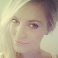 Eve Landers's Instagram, Twitter & Facebook