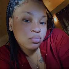 Lilly Sapp (@RiiiiRiii) • Facebook