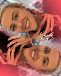 La Reina del Brow added a new photo —...