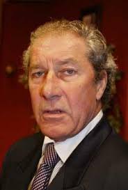 Actor Gareth Hunt dies