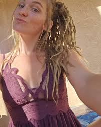 How to defeat Bayle, the dread, in Elden Ring?