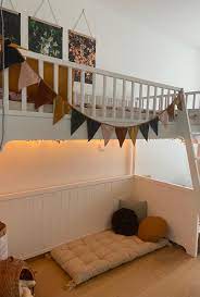 Ein kinderbett mit rutsche kann nichts anderes als ein hingucker im raum sein. Hochbetten Platzsparend Und Trotzdem Schon So Geht S