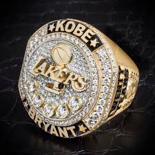 There is a removable top that reveals all the retired los angeles lakers jerseys with a special emphasis on the two kobe bryant retired jerseys. Kobe Bryant La Lakers Nba Championship Ring Sport Championship Rings