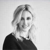 Deirdre Toth's Instagram, Twitter & Facebook