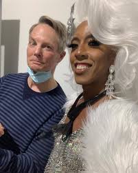 Ok friends so SPOILER ALERT PT. 2… It's opening in select theatres now! The  scene I was in was edited and you unfortunately won't see me or the other 3  girls. It's