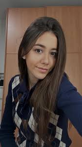 Te empezó a seguir en instagram.