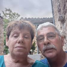 CONSEILS DE KINÉ] 🌱🪻🌿 Kiné Margaux vous explique ce qu'est une épine  calcanéenne, à quoi servent les ondes de choc et comment améliorer et  calmer vos douleurs. Crédit 🎥 : @kinemargaux #conseilsanté #