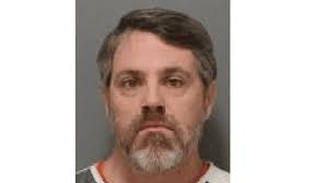 Level 3 sex offender arrested, accused of sexually assaulting child