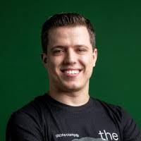 4700+ perfis com “Pavao”