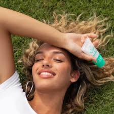 The weekly ad is now live! 🤗 Shop $3.99 lb Chuck Roast and 99¢ lb JUMBO  grapes through 4/18!