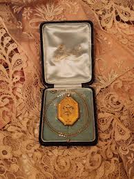 Glorious Antique Gold Filled Fleur De Lis Locket/brooch