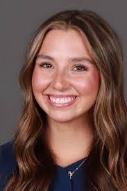 Taylor Longfellow's Instagram, Twitter & Facebook