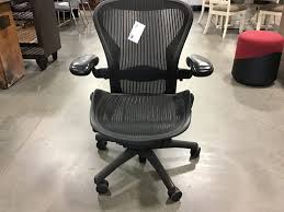 A more detailed chart is provided to figure out what size aeron is right for you. Herman Miller Aeron Chair Size B Office Barn