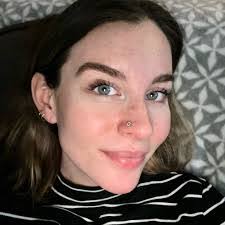 Lucy Sterling's Instagram, Twitter & Facebook