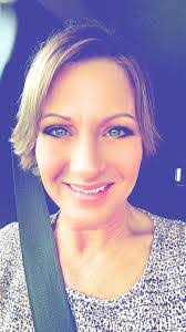 Vivian Vinson's Instagram, Twitter & Facebook