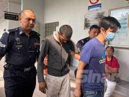 Sampai takut nak keluar rumah dibuatnya. Dua Rakan Didakwa Cabul Rogol Dan Samun Remaja