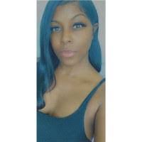 Chantel Bell's Instagram, Twitter & Facebook