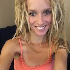 Samantha LaPointe (srlapointe1989)