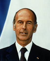 Les hommages de la classe politique se succèdent : Valery Giscard D Estaing