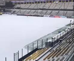 Το γήπεδο παναιτωλικού γ.φ.σ χτίστηκε το 1930, ενώ στις 14 μαΐου 2011 άρχισαν νέες εργασίες για επέκταση του γηπέδου στη νότια πλευρά (1.400 θέσεις) και τοποθέτηση προβολέων, καθώς η ομάδα ανέβηκε στην α' εθνική. Die3agetai Kanonika To Arhs Panaitwlikos Ka8arizetai To Ghpedo