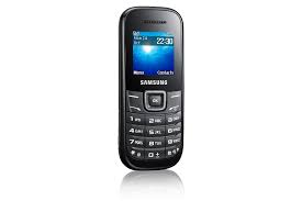 Icemobile Tropical 3 vs. Samsung E1200 ...