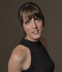 Melanie Robertson's Instagram, Twitter & Facebook