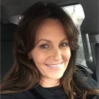 Debra Nye's Instagram, Twitter & Facebook