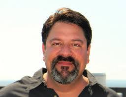 Travis Seitz's Instagram, Twitter & Facebook