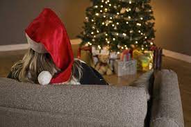 When do christmas decorations come down. When You Should Take Christmas Decorations Down And It S To Do With Twelfth Night World News Mirror Online