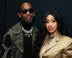 Wake Up In The Morning Feeling Like P Diddy Got My Glasses On Cardi B Just Confirmed That She And Offset Tied The Knot Last Year Cardi B Cardi B Photos Cardi