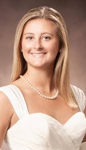 Elizabeth Nuckolls's Instagram, Twitter & Facebook