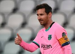 Découvrez le salaire de lionel messi avec ce qu'il gagne par jour, par mois et en annuel ! Le Contrat Pharaonique De Messi A Barcelone 555 M Eur Entre 2017 Et 2021 Presse Challenges