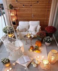 20 Amazing Fall Decoration For Apartment Balcony Decorhit Com Small Balcony Decor Balcony Decor Apartment Balcony Decorating
