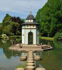 It Is Certainly Effective What These Folks Did With This Unique Design And Plan What An Excellent Concept For A Wood Garden Architecture Architecture Gazebo