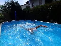 Pooltrainer Die Alternative Zur Gegenstromanlage Gegenstromanlage Pool Schwimm Training Schwimmtraining