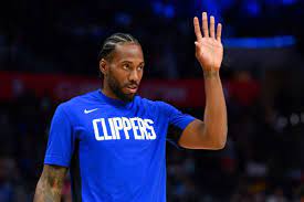 Along with his basketball prowess, leonard's hand size has been a topic of debate and marvel among nba fans. Top 10 Nba Players With The Biggest Hands At The Draft Combine Fadeaway World