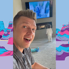 Spending time with family is special! We spotted Backstreet Boys, Nick  Carter and daughter, Saoirse enjoying the show together. 🤩 Anyone love Yo  Gabba Gabba as much as their kids? 💖 Check