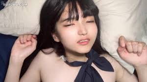 FC2-PPV-3665750 얼굴 표정 개인 촬영 【2.00 0.. 년】 검은 머리카락. 얇은 몸. 오쿠 대량 중출