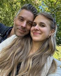 Kathryn Bennallack (@katnotkatie) • Threads, Say more