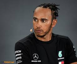 Lewis Hamilton vraagt Mercedes te stoppen met dierlijke materialen in  auto's