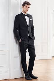 Black And White Wedding Attire For Guests H M Offers Fashion And Quality At The Best Price Summer Wedding Attire Mens Fashion Wedding Guest Wedding Dresses For Girls