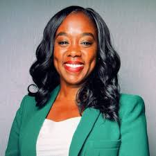 Elizabeth Boyle and I had a wonderful time interviewing the phenomenal  Omrae Smith-Myrtil, MBA for BASE Rutgers Newark. I gained a lot of insight  from learning about her journey, but I'll leave