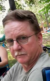 Portable air scrubber and skirting setup for mobile blasting