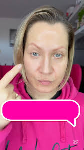 ✨ Pożegnaj cienie, przywitaj blask!, Ten korektor nie tylko zakrywa oznaki  zmęczenia, ale też pielęgnuje delikatną skórę pod oczami — nawilża,  wygładza i rozświetla spojrzenie już po pierwszym użyciu ...