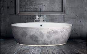 1600 x 700 x 580 mm. Ovale Badewanne Mit Schwarzem Musaik Lifestyle Und Design