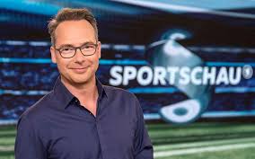 August 1970 in detmold) ist ein deutscher fernsehmoderator. Es Waren Tolle Zehn Jahre Ard Verabschiedet Matthias Opdenhovel